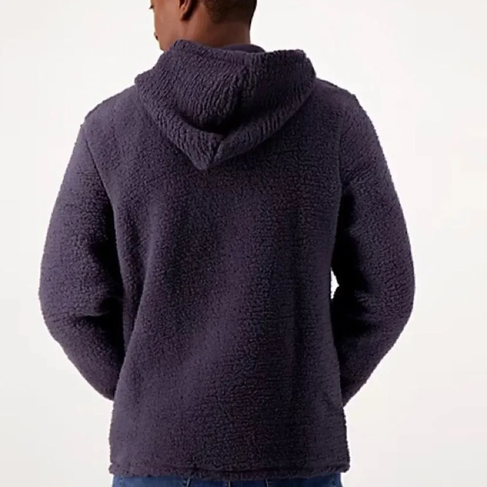 Cuddl Duds features notched